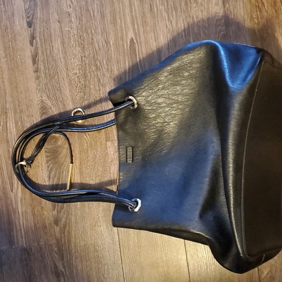 Calvin Klein  reversible leather tote bag - Picture 3 of 11